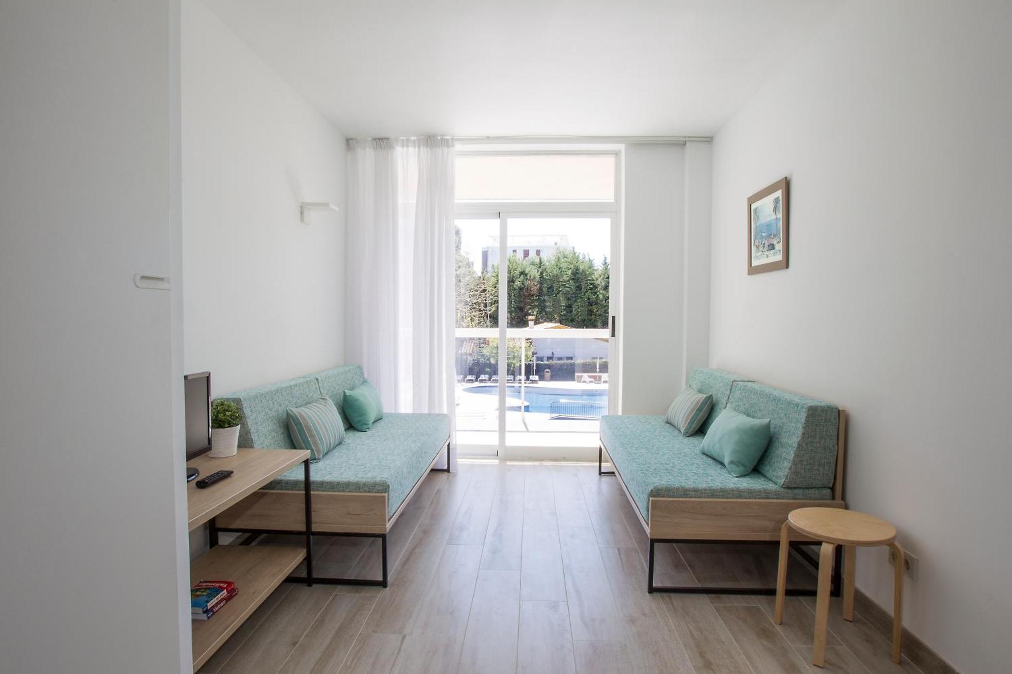 One-Bedroom Family Apartment